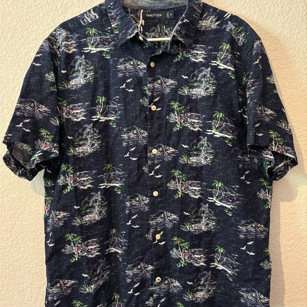Nautica Blue and Green Casual Button Down Shirt